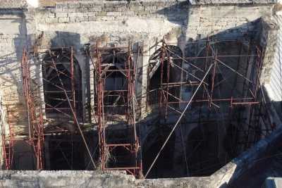 Loggiati, giardini pensili e scale monumentali: svelati i leggendari interni di Palazzo Casamassimi